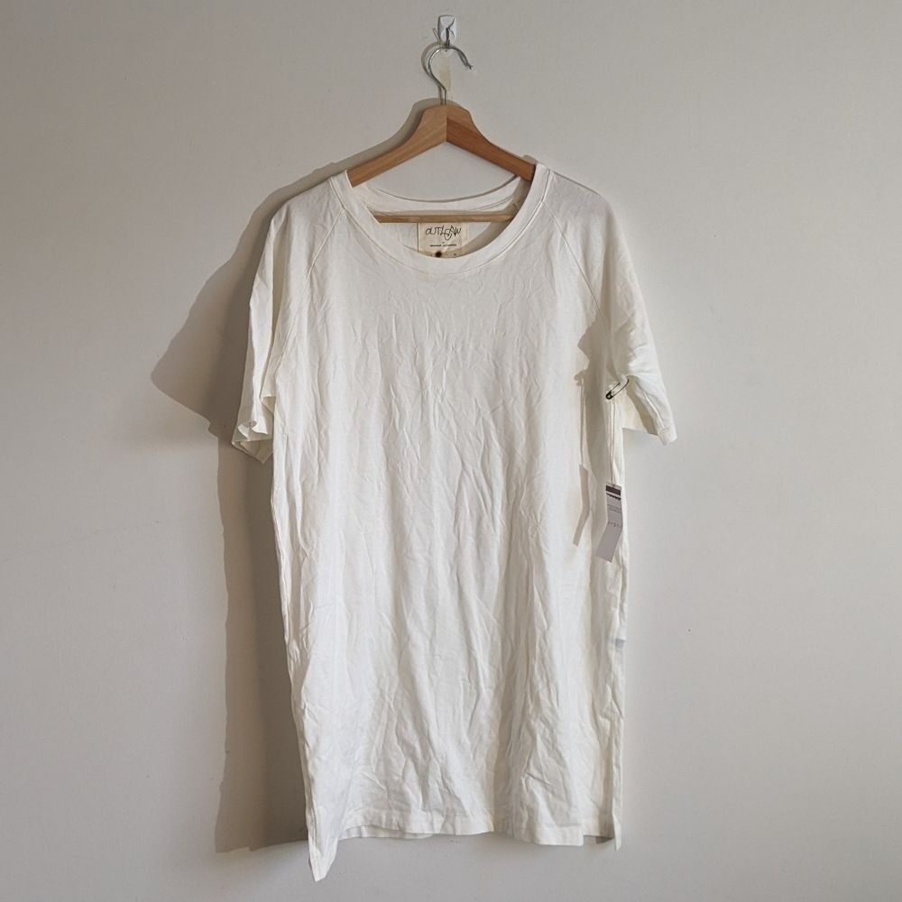 Braydon Alexander Cream Cotton Tunic Top Tshirt Women's Size Medium NWT